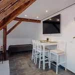 Luxurioese Und Stilvolle Ferienwohnung In Bester Lage Bremens